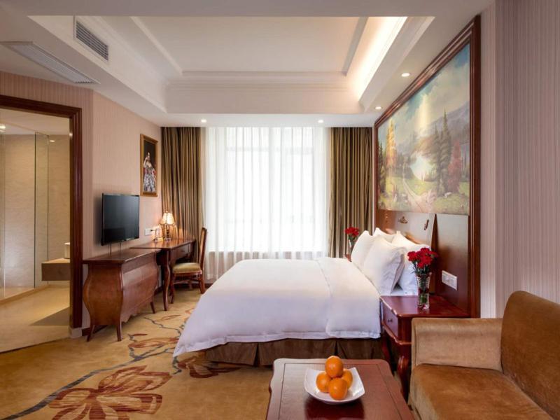 Vienna Hotel Puning South Huancheng Road High-Speed Train Station מראה חיצוני תמונה